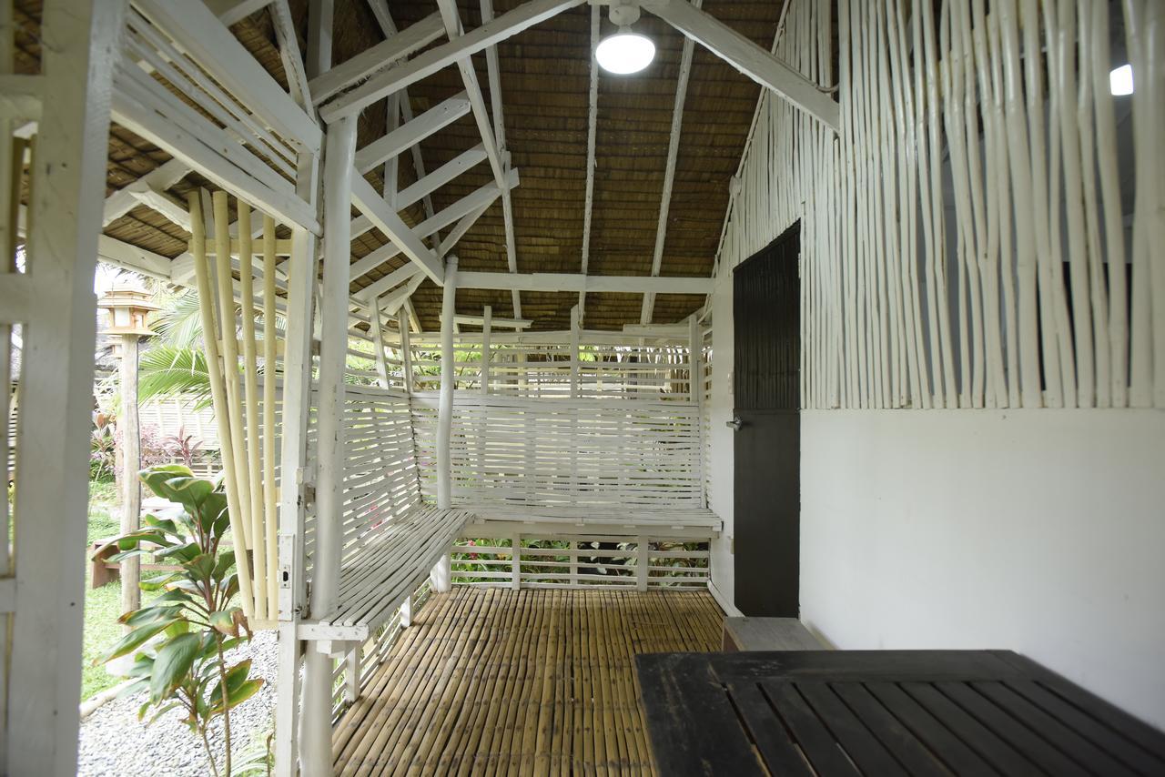 Nalu Surf Camp Hotel Baler Exterior photo